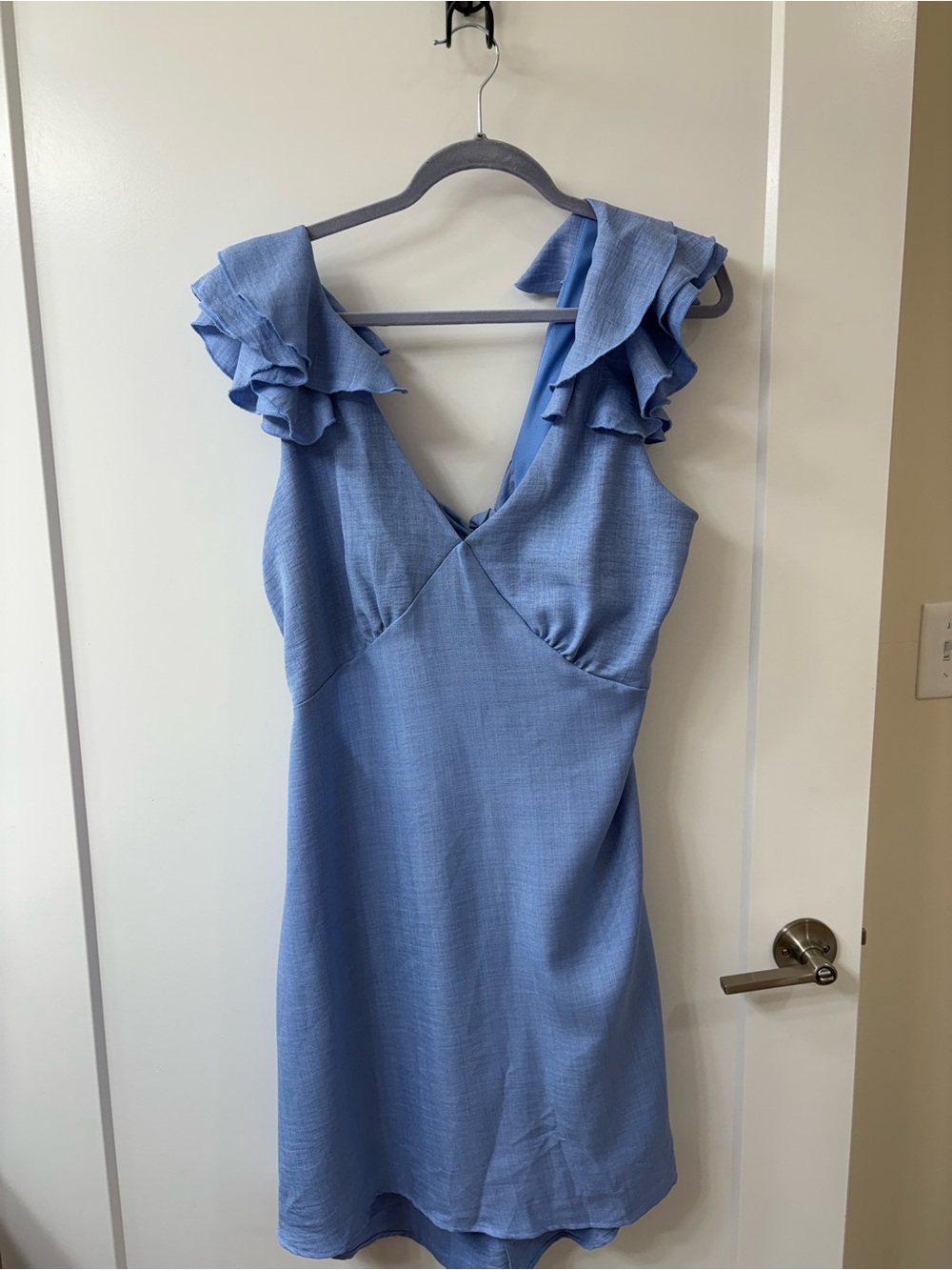 NWT ALTAR’D STATE Blue Solid V-Neck Open Back Ruffle Sleeve Shift Dress SZ XL